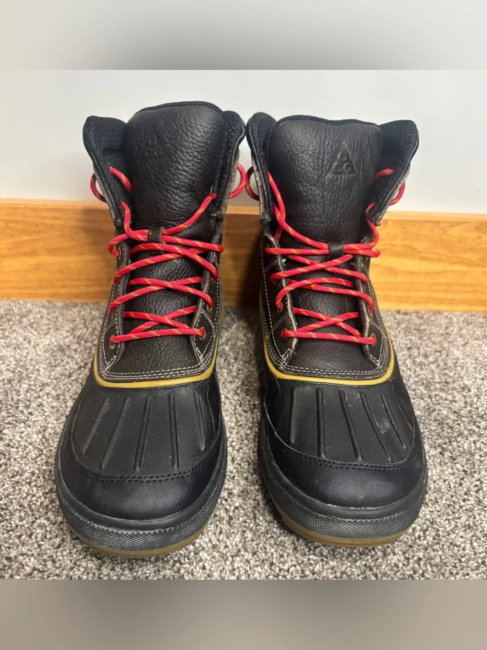 Nike Black ACG Woodside II Boot (2021) Size 9 Men's 525393-220